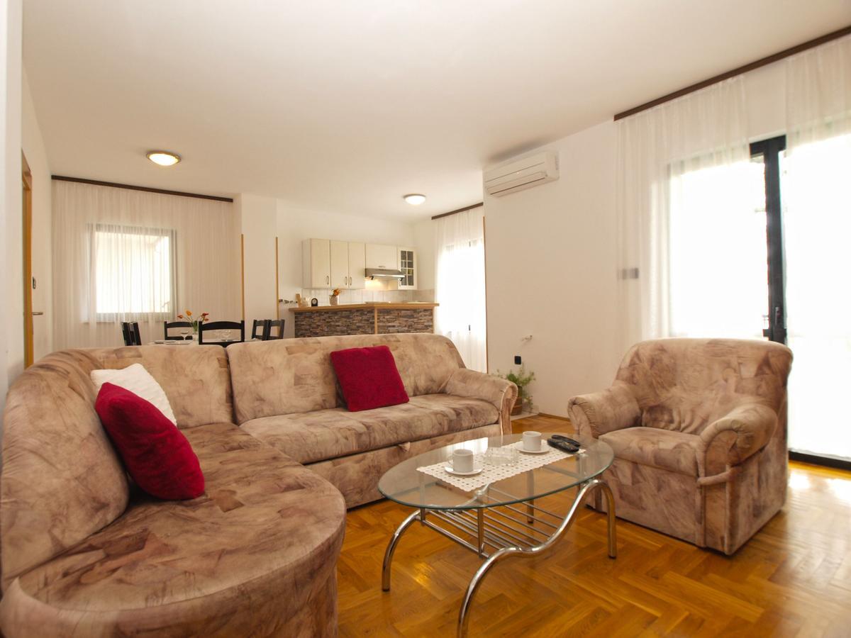 פאז'אנה Apartment Dean 1595 מראה חיצוני תמונה